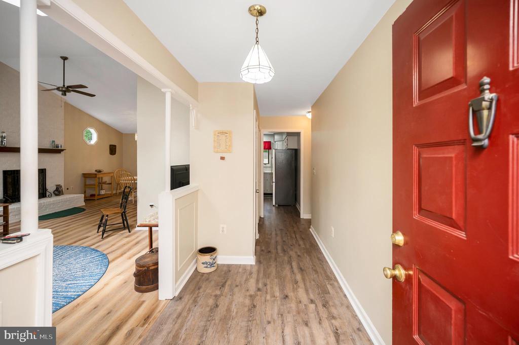 115 PARLIAMENT ST, LOCUST GROVE, Virginia 22508, 3 Bedrooms Bedrooms, ,2 BathroomsBathrooms,Residential,115 PARLIAMENT ST,VAOR2014426 MLS # VAOR2014426