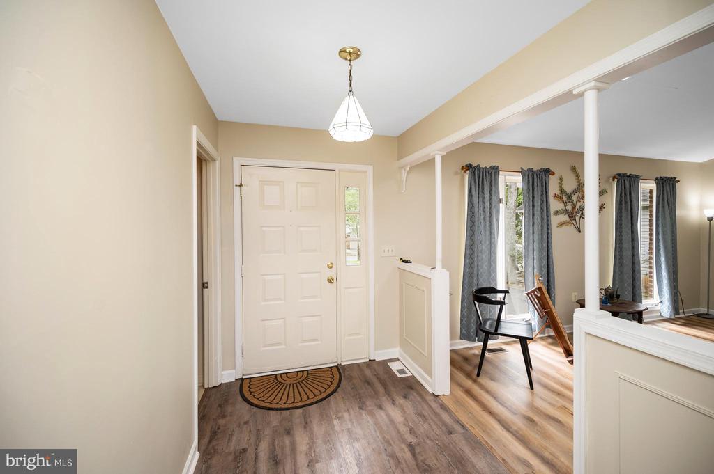 115 PARLIAMENT ST, LOCUST GROVE, Virginia 22508, 3 Bedrooms Bedrooms, ,2 BathroomsBathrooms,Residential,115 PARLIAMENT ST,VAOR2014426 MLS # VAOR2014426