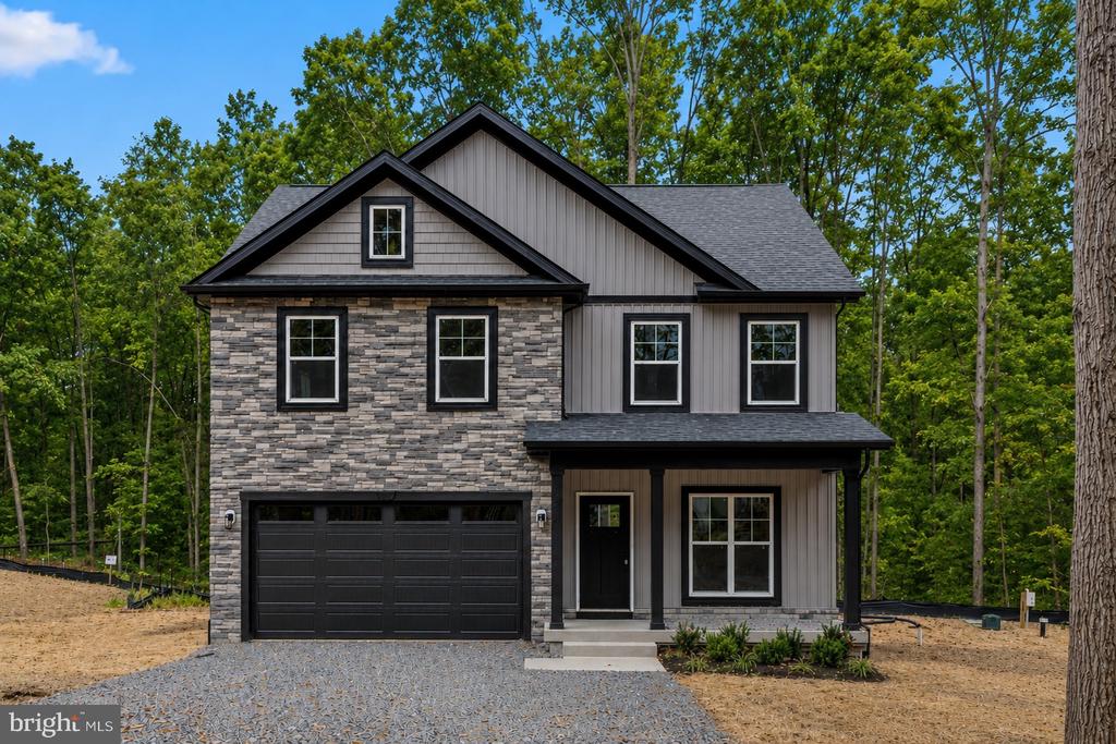 12902 VERREY CT, SPOTSYLVANIA, Virginia 22551, 4 Bedrooms Bedrooms, ,2 BathroomsBathrooms,Residential,12902 VERREY CT,VASP2042990 MLS # VASP2042990