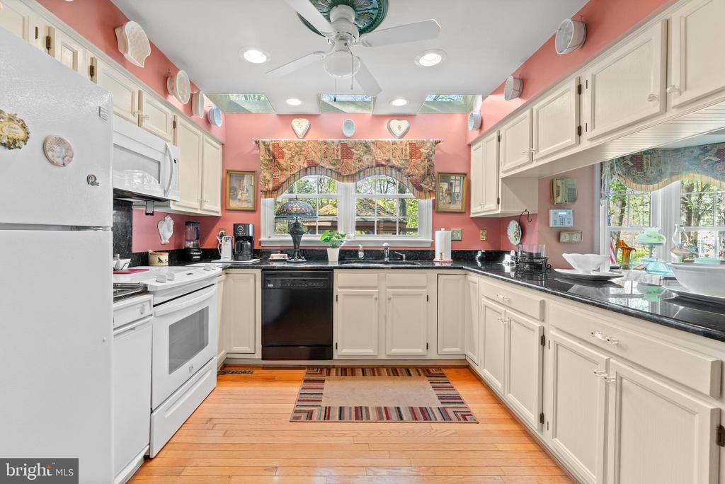 6610 CARDINAL LN, FREDERICKSBURG, Virginia 22407, 4 Bedrooms Bedrooms, ,3 BathroomsBathrooms,Residential,6610 CARDINAL LN,VASP2042056 MLS # VASP2042056 6610 CARDINAL LN, FREDERICKSBURG, Virginia 22407, 4 Bedrooms Bedrooms, ,3 BathroomsBathrooms,Residential,6610 CARDINAL LN,VASP2042056 MLS # VASP2042056