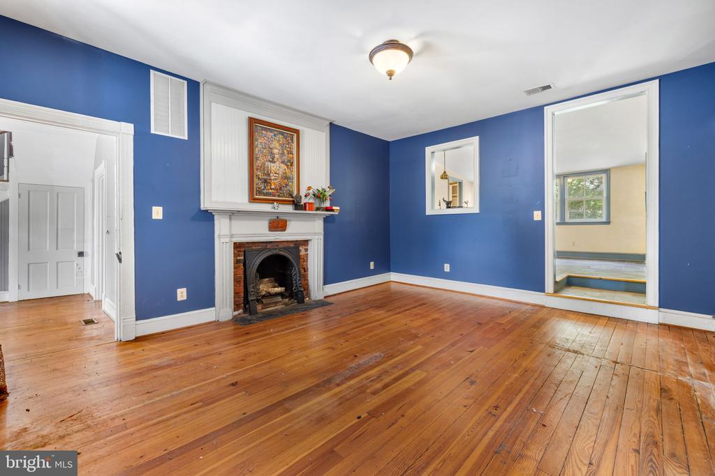 25 N 6TH ST, WARRENTON, Virginia 20186, 3 Bedrooms Bedrooms, ,3 BathroomsBathrooms,Residential,25 N 6TH ST,VAFQ2022644 MLS # VAFQ2022644 25 N 6TH ST, WARRENTON, Virginia 20186, 3 Bedrooms Bedrooms, ,3 BathroomsBathrooms,Residential,25 N 6TH ST,VAFQ2022644 MLS # VAFQ2022644