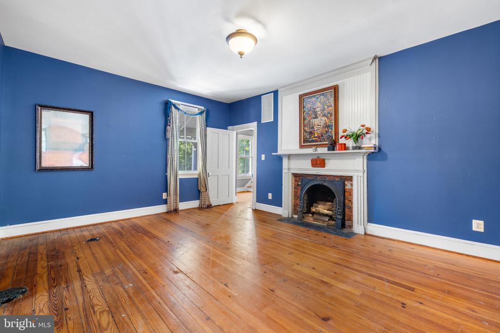 25 N 6TH ST, WARRENTON, Virginia 20186, 3 Bedrooms Bedrooms, ,3 BathroomsBathrooms,Residential,25 N 6TH ST,VAFQ2022644 MLS # VAFQ2022644 25 N 6TH ST, WARRENTON, Virginia 20186, 3 Bedrooms Bedrooms, ,3 BathroomsBathrooms,Residential,25 N 6TH ST,VAFQ2022644 MLS # VAFQ2022644
