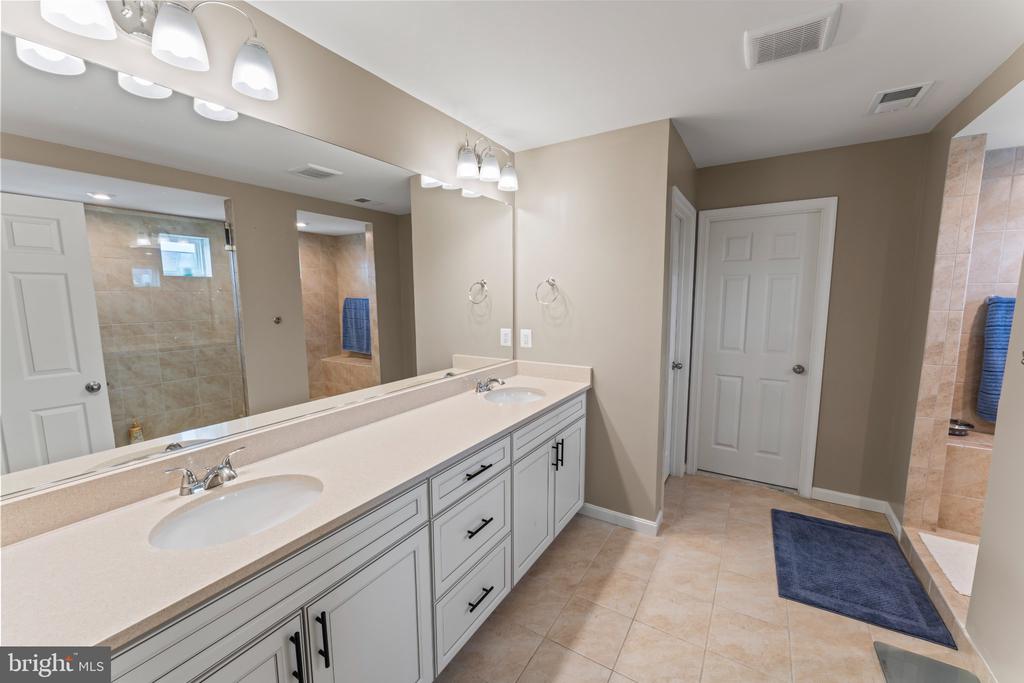 7810 BEXLEY LN, SPOTSYLVANIA, Virginia 22551, 5 Bedrooms Bedrooms, ,3 BathroomsBathrooms,Residential,7810 BEXLEY LN,VASP2043062 MLS # VASP2043062 7810 BEXLEY LN, SPOTSYLVANIA, Virginia 22551, 5 Bedrooms Bedrooms, ,3 BathroomsBathrooms,Residential,7810 BEXLEY LN,VASP2043062 MLS # VASP2043062