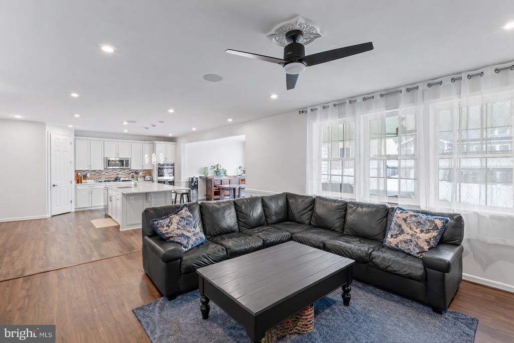 7810 BEXLEY LN, SPOTSYLVANIA, Virginia 22551, 5 Bedrooms Bedrooms, ,3 BathroomsBathrooms,Residential,7810 BEXLEY LN,VASP2043062 MLS # VASP2043062 7810 BEXLEY LN, SPOTSYLVANIA, Virginia 22551, 5 Bedrooms Bedrooms, ,3 BathroomsBathrooms,Residential,7810 BEXLEY LN,VASP2043062 MLS # VASP2043062