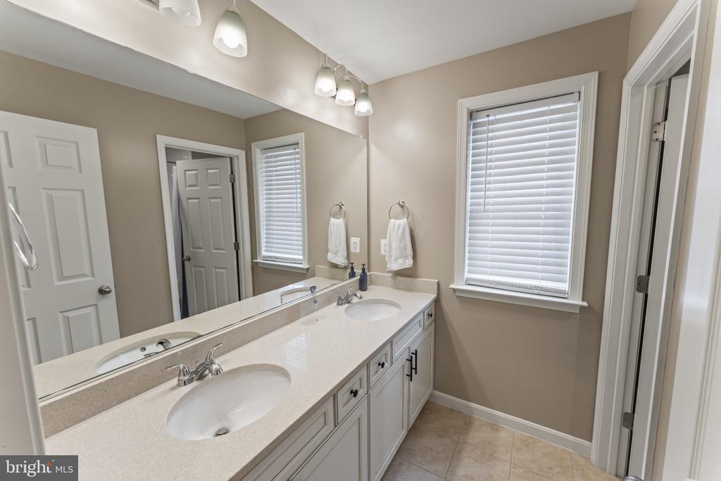 7810 BEXLEY LN, SPOTSYLVANIA, Virginia 22551, 5 Bedrooms Bedrooms, ,3 BathroomsBathrooms,Residential,7810 BEXLEY LN,VASP2043062 MLS # VASP2043062 7810 BEXLEY LN, SPOTSYLVANIA, Virginia 22551, 5 Bedrooms Bedrooms, ,3 BathroomsBathrooms,Residential,7810 BEXLEY LN,VASP2043062 MLS # VASP2043062