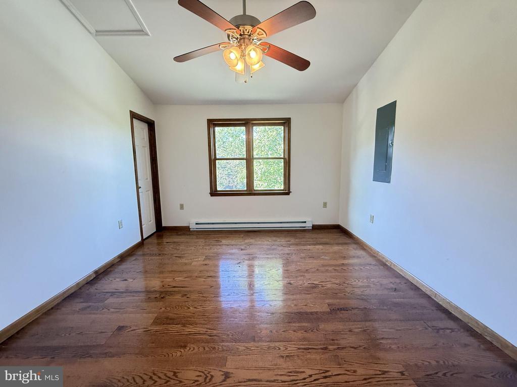 264 CEDAR LN, LURAY, Virginia 22835, 2 Bedrooms Bedrooms, ,1 BathroomBathrooms,Residential,264 CEDAR LN,VAPA2006578 MLS # VAPA2006578 264 CEDAR LN, LURAY, Virginia 22835, 2 Bedrooms Bedrooms, ,1 BathroomBathrooms,Residential,264 CEDAR LN,VAPA2006578 MLS # VAPA2006578