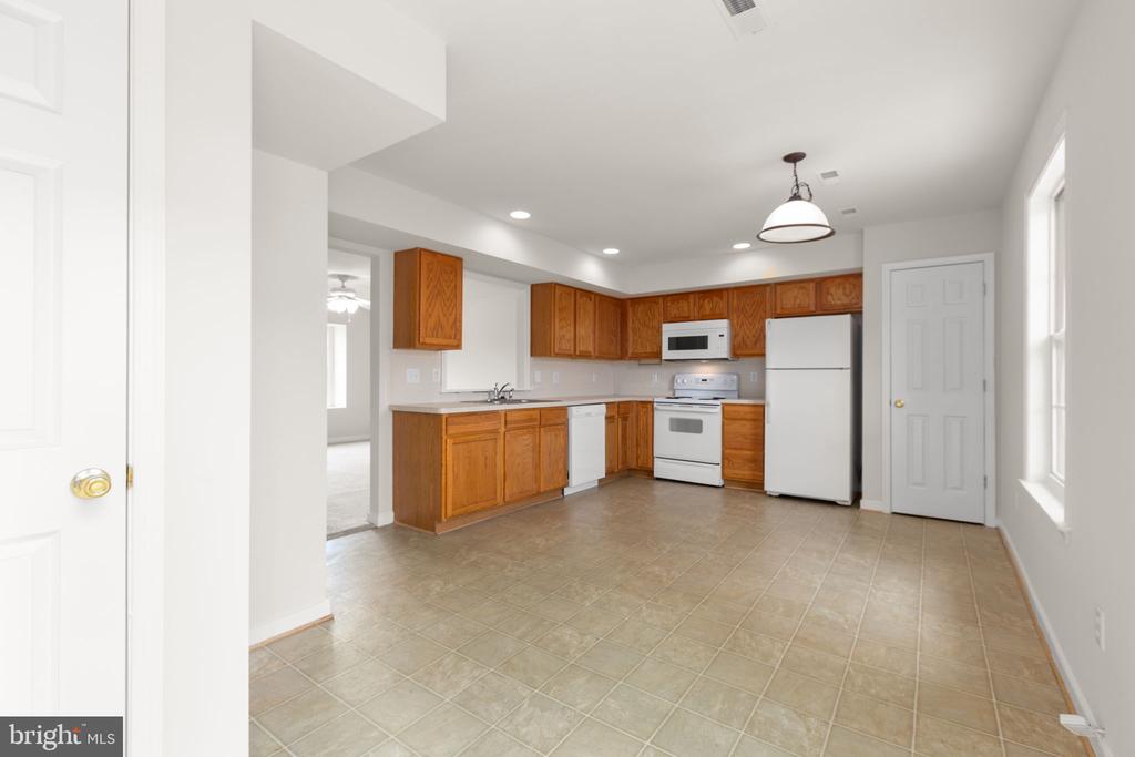 327 ELLERY CT, FREDERICKSBURG, Virginia 22408, 3 Bedrooms Bedrooms, ,2 BathroomsBathrooms,Residential,327 ELLERY CT,VASP2043060 MLS # VASP2043060 327 ELLERY CT, FREDERICKSBURG, Virginia 22408, 3 Bedrooms Bedrooms, ,2 BathroomsBathrooms,Residential,327 ELLERY CT,VASP2043060 MLS # VASP2043060