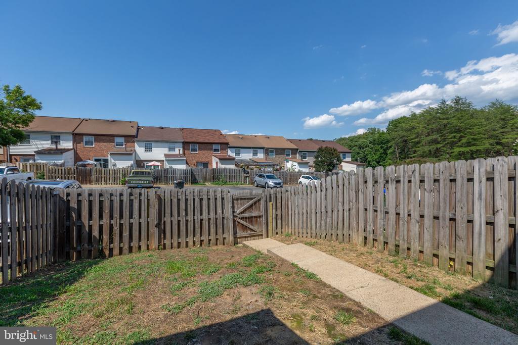 327 ELLERY CT, FREDERICKSBURG, Virginia 22408, 3 Bedrooms Bedrooms, ,2 BathroomsBathrooms,Residential,327 ELLERY CT,VASP2043060 MLS # VASP2043060 327 ELLERY CT, FREDERICKSBURG, Virginia 22408, 3 Bedrooms Bedrooms, ,2 BathroomsBathrooms,Residential,327 ELLERY CT,VASP2043060 MLS # VASP2043060