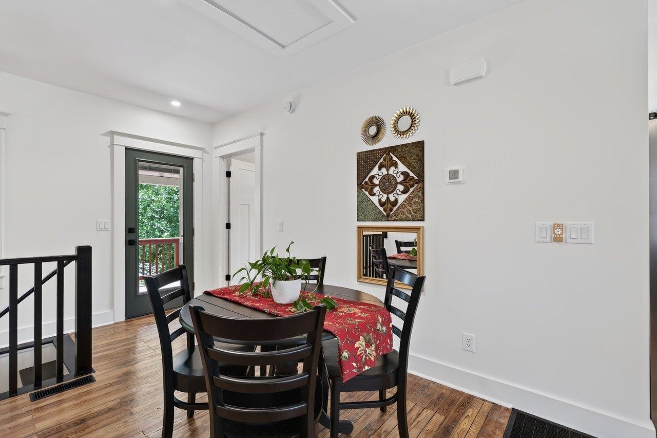 575 HAWKINS ST, HARRISONBURG, Virginia 22801, 3 Bedrooms Bedrooms, ,2 BathroomsBathrooms,Residential,575 HAWKINS ST,678601 MLS # 678601 575 HAWKINS ST, HARRISONBURG, Virginia 22801, 3 Bedrooms Bedrooms, ,2 BathroomsBathrooms,Residential,575 HAWKINS ST,678601 MLS # 678601