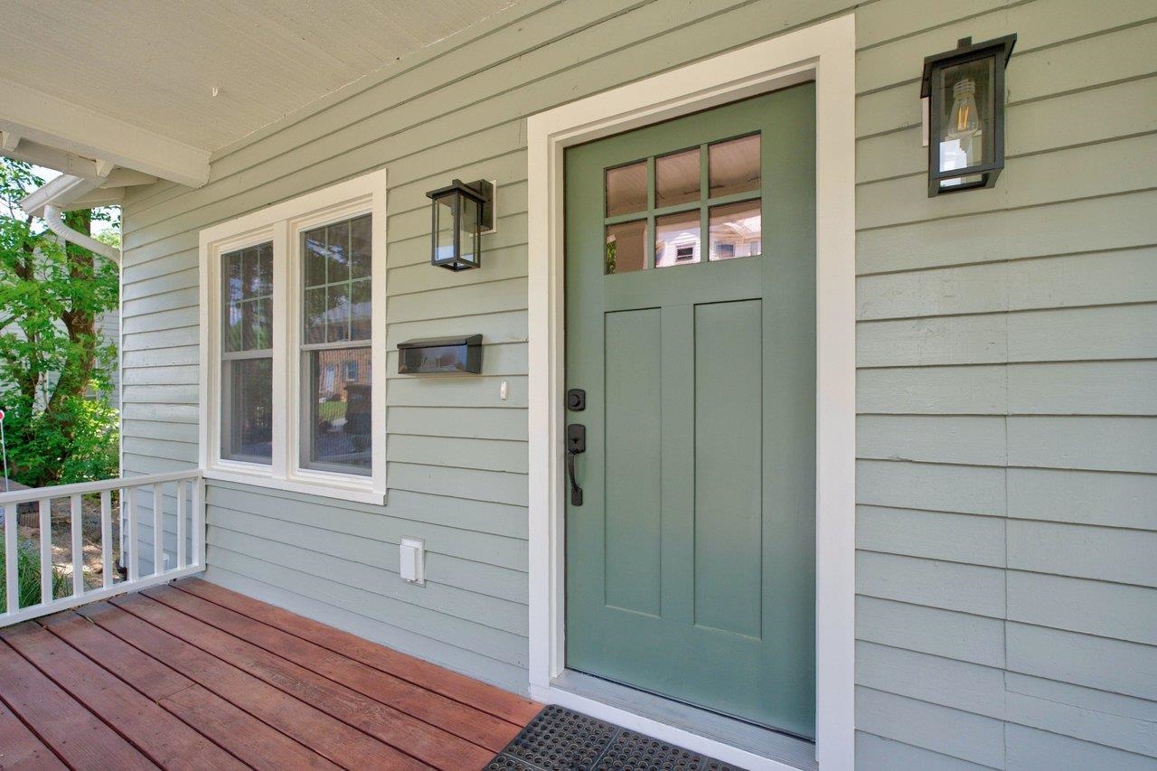 575 HAWKINS ST, HARRISONBURG, Virginia 22801, 3 Bedrooms Bedrooms, ,2 BathroomsBathrooms,Residential,575 HAWKINS ST,678601 MLS # 678601 575 HAWKINS ST, HARRISONBURG, Virginia 22801, 3 Bedrooms Bedrooms, ,2 BathroomsBathrooms,Residential,575 HAWKINS ST,678601 MLS # 678601