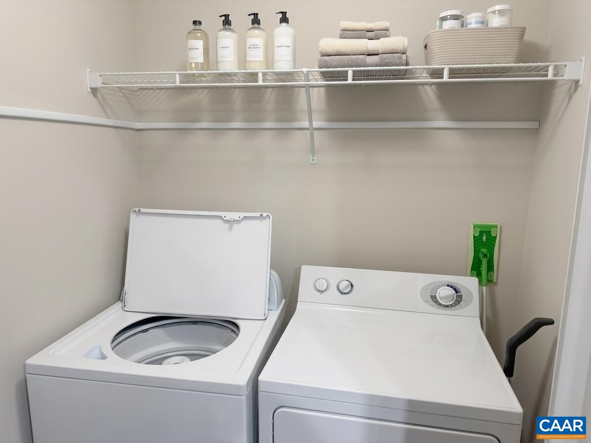 190 YELLOWSTONE DR, CHARLOTTESVILLE, Virginia 22903, 2 Bedrooms Bedrooms, ,2 BathroomsBathrooms,Residential,190 YELLOWSTONE DR,678602 MLS # 678602 190 YELLOWSTONE DR, CHARLOTTESVILLE, Virginia 22903, 2 Bedrooms Bedrooms, ,2 BathroomsBathrooms,Residential,190 YELLOWSTONE DR,678602 MLS # 678602
