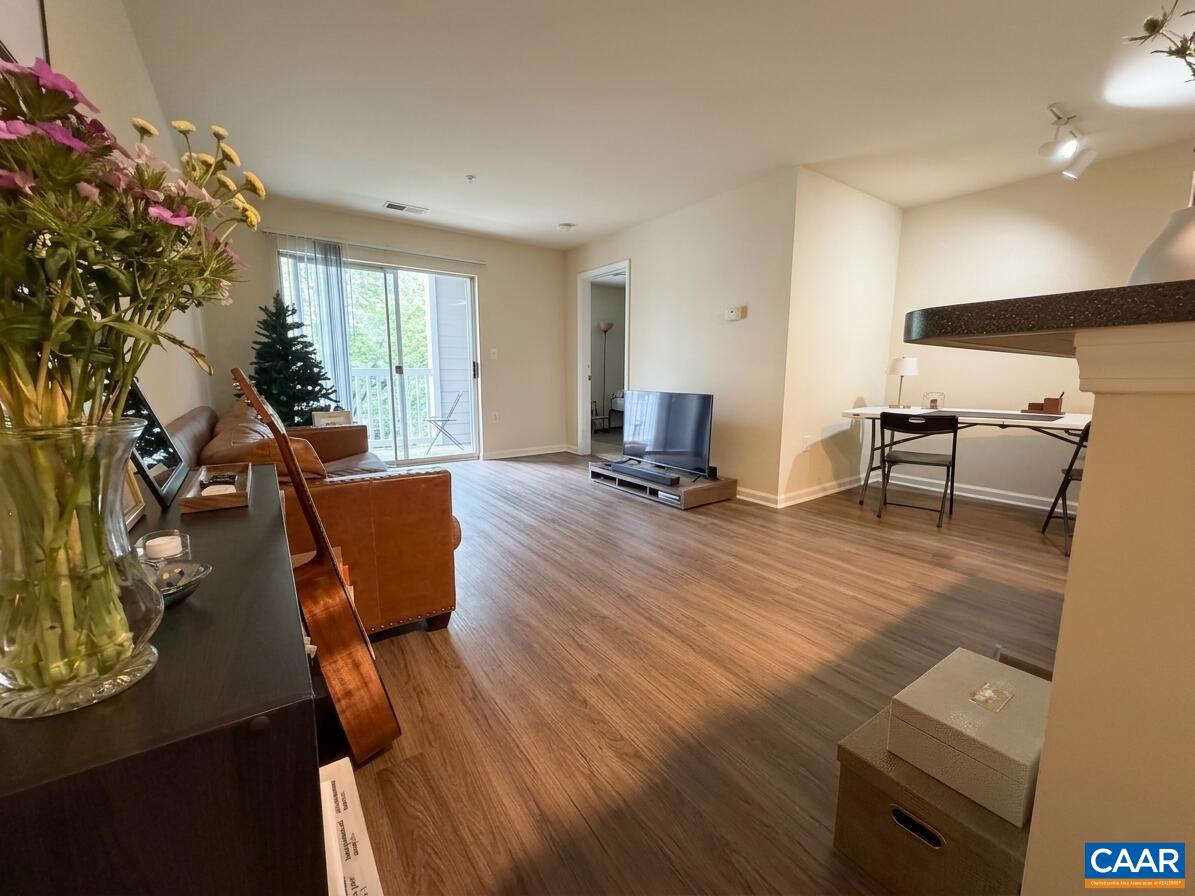 190 YELLOWSTONE DR, CHARLOTTESVILLE, Virginia 22903, 2 Bedrooms Bedrooms, ,2 BathroomsBathrooms,Residential,190 YELLOWSTONE DR,678602 MLS # 678602 190 YELLOWSTONE DR, CHARLOTTESVILLE, Virginia 22903, 2 Bedrooms Bedrooms, ,2 BathroomsBathrooms,Residential,190 YELLOWSTONE DR,678602 MLS # 678602