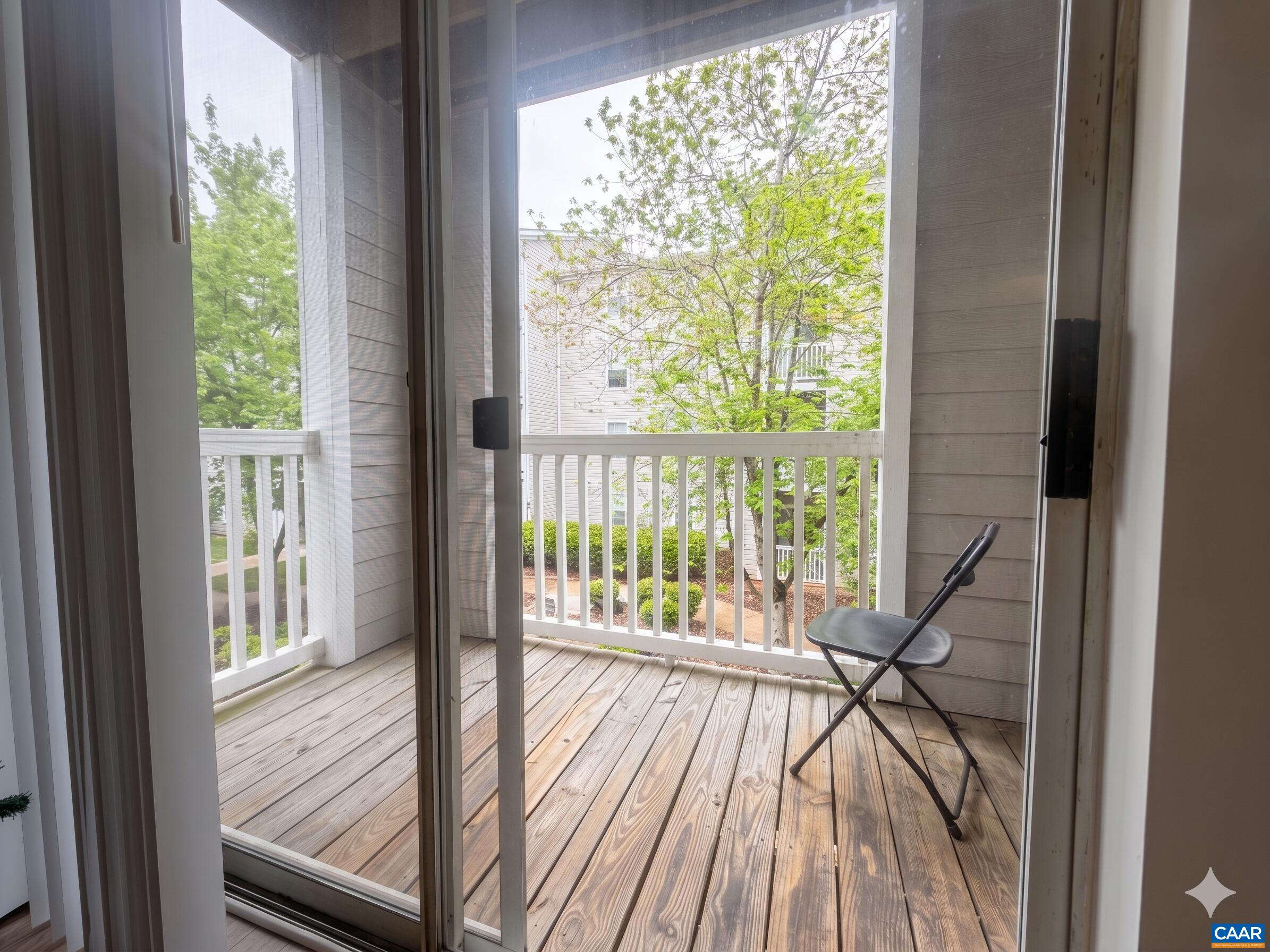 190 YELLOWSTONE DR, CHARLOTTESVILLE, Virginia 22903, 2 Bedrooms Bedrooms, ,2 BathroomsBathrooms,Residential,190 YELLOWSTONE DR,678602 MLS # 678602 190 YELLOWSTONE DR, CHARLOTTESVILLE, Virginia 22903, 2 Bedrooms Bedrooms, ,2 BathroomsBathrooms,Residential,190 YELLOWSTONE DR,678602 MLS # 678602