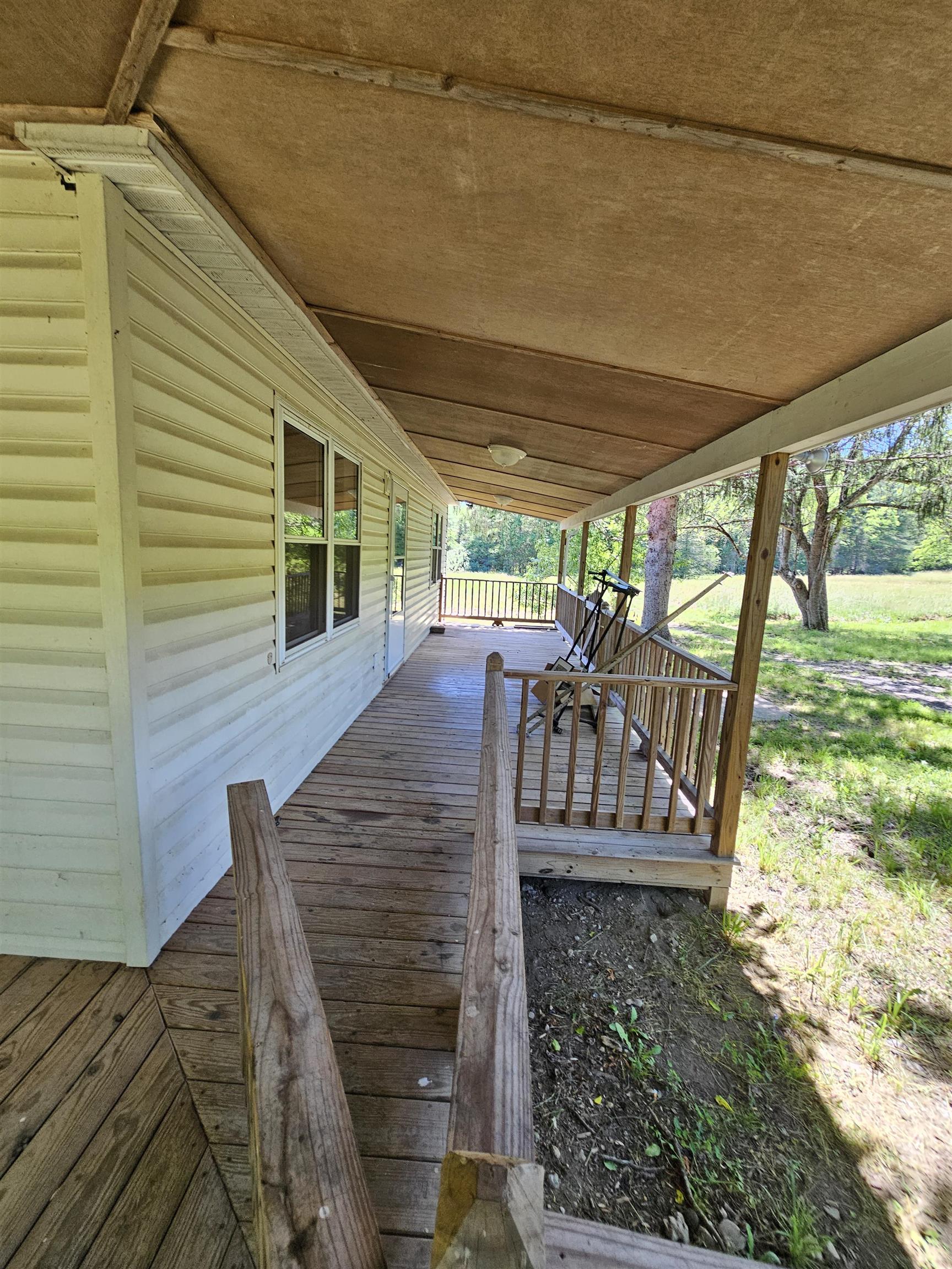 2105 COLES MOUNTAIN RD, HOT SPRINGS, Virginia 24445, 1 Bedroom Bedrooms, ,1 BathroomBathrooms,Residential,Coles Mountain Retreat,2105 COLES MOUNTAIN RD,678606 MLS # 678606