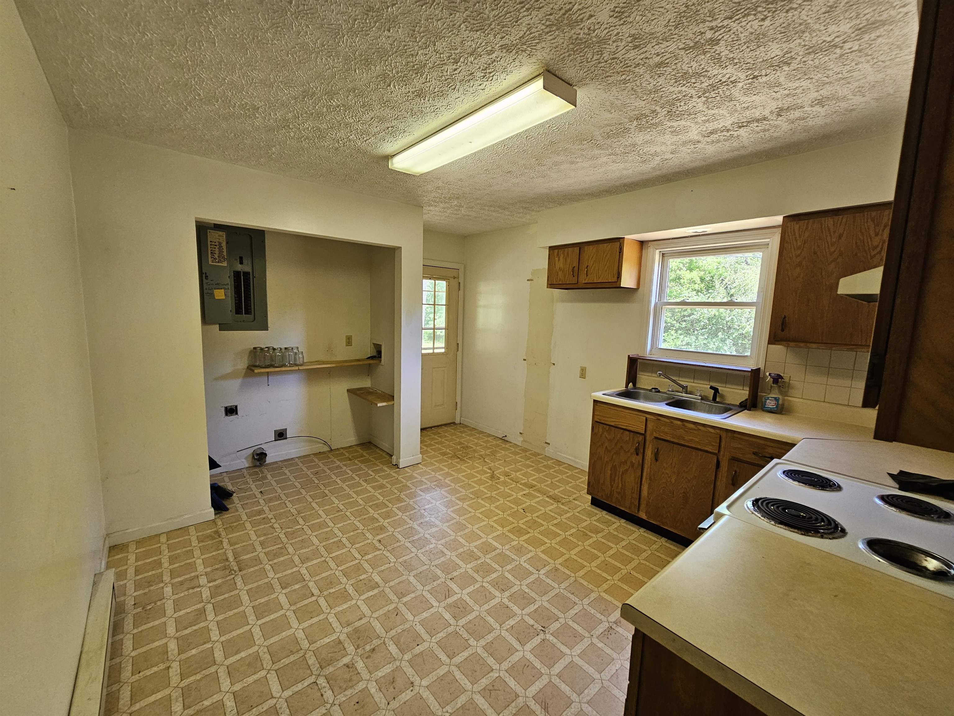 2105 COLES MOUNTAIN RD, HOT SPRINGS, Virginia 24445, 1 Bedroom Bedrooms, ,1 BathroomBathrooms,Residential,Coles Mountain Retreat,2105 COLES MOUNTAIN RD,678606 MLS # 678606