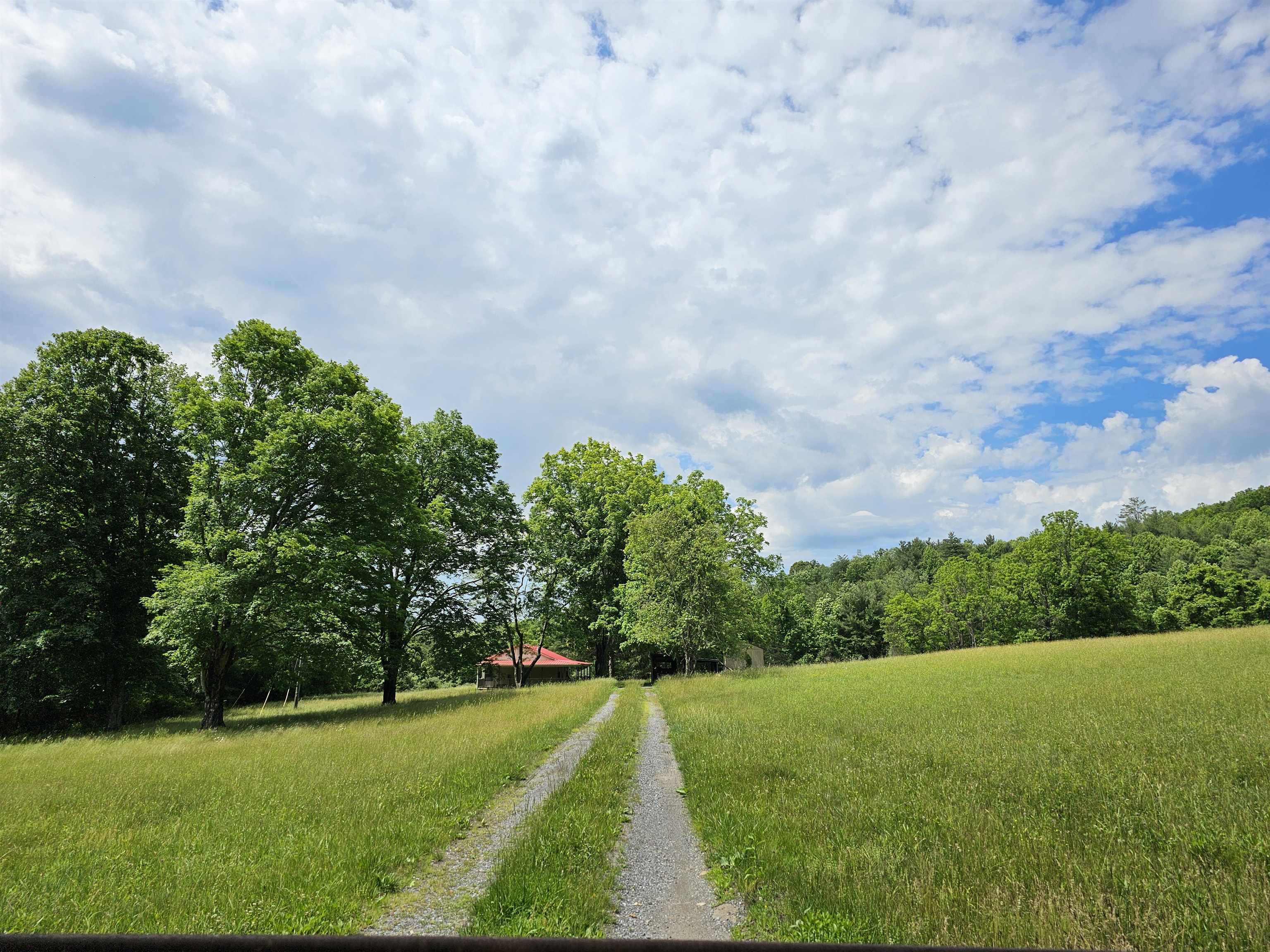 2105 COLES MOUNTAIN RD, HOT SPRINGS, Virginia 24445, 1 Bedroom Bedrooms, ,1 BathroomBathrooms,Residential,Coles Mountain Retreat,2105 COLES MOUNTAIN RD,678606 MLS # 678606