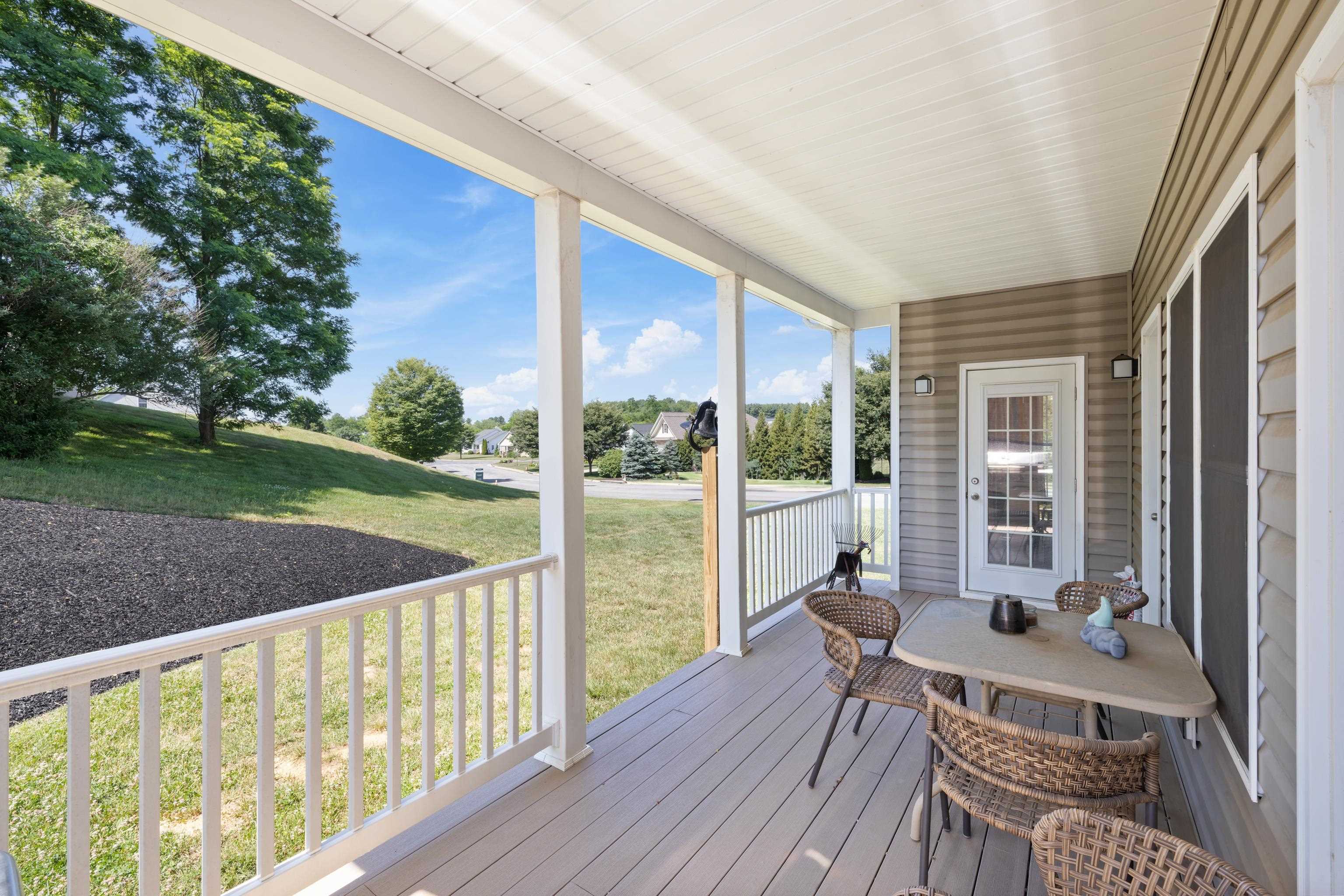 240 CLAYBROOK DR, WAYNESBORO, Virginia 22980, 3 Bedrooms Bedrooms, ,2 BathroomsBathrooms,Residential,240 CLAYBROOK DR,678607 MLS # 678607 240 CLAYBROOK DR, WAYNESBORO, Virginia 22980, 3 Bedrooms Bedrooms, ,2 BathroomsBathrooms,Residential,240 CLAYBROOK DR,678607 MLS # 678607