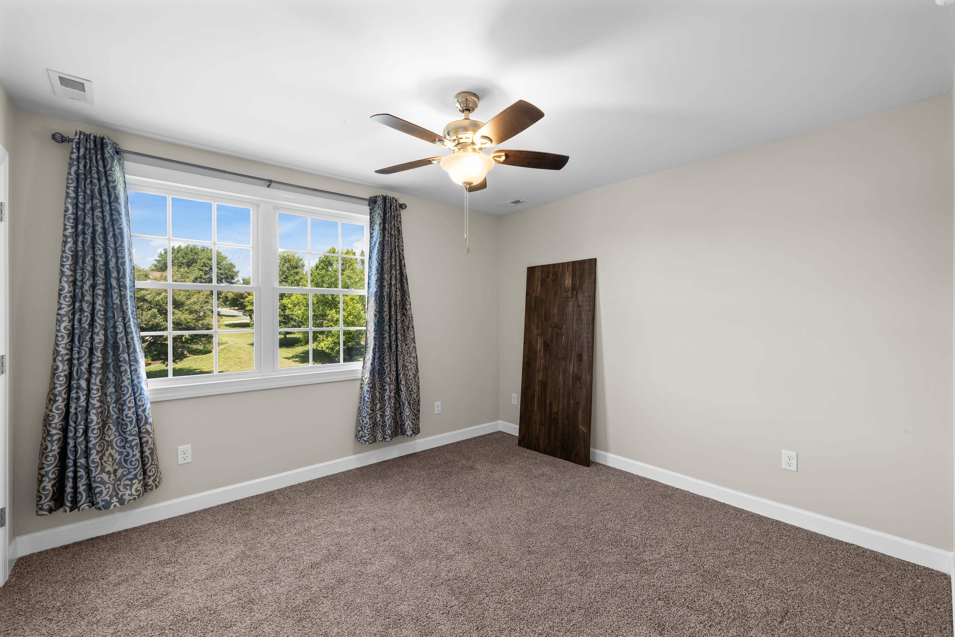 240 CLAYBROOK DR, WAYNESBORO, Virginia 22980, 3 Bedrooms Bedrooms, ,2 BathroomsBathrooms,Residential,240 CLAYBROOK DR,678607 MLS # 678607 240 CLAYBROOK DR, WAYNESBORO, Virginia 22980, 3 Bedrooms Bedrooms, ,2 BathroomsBathrooms,Residential,240 CLAYBROOK DR,678607 MLS # 678607