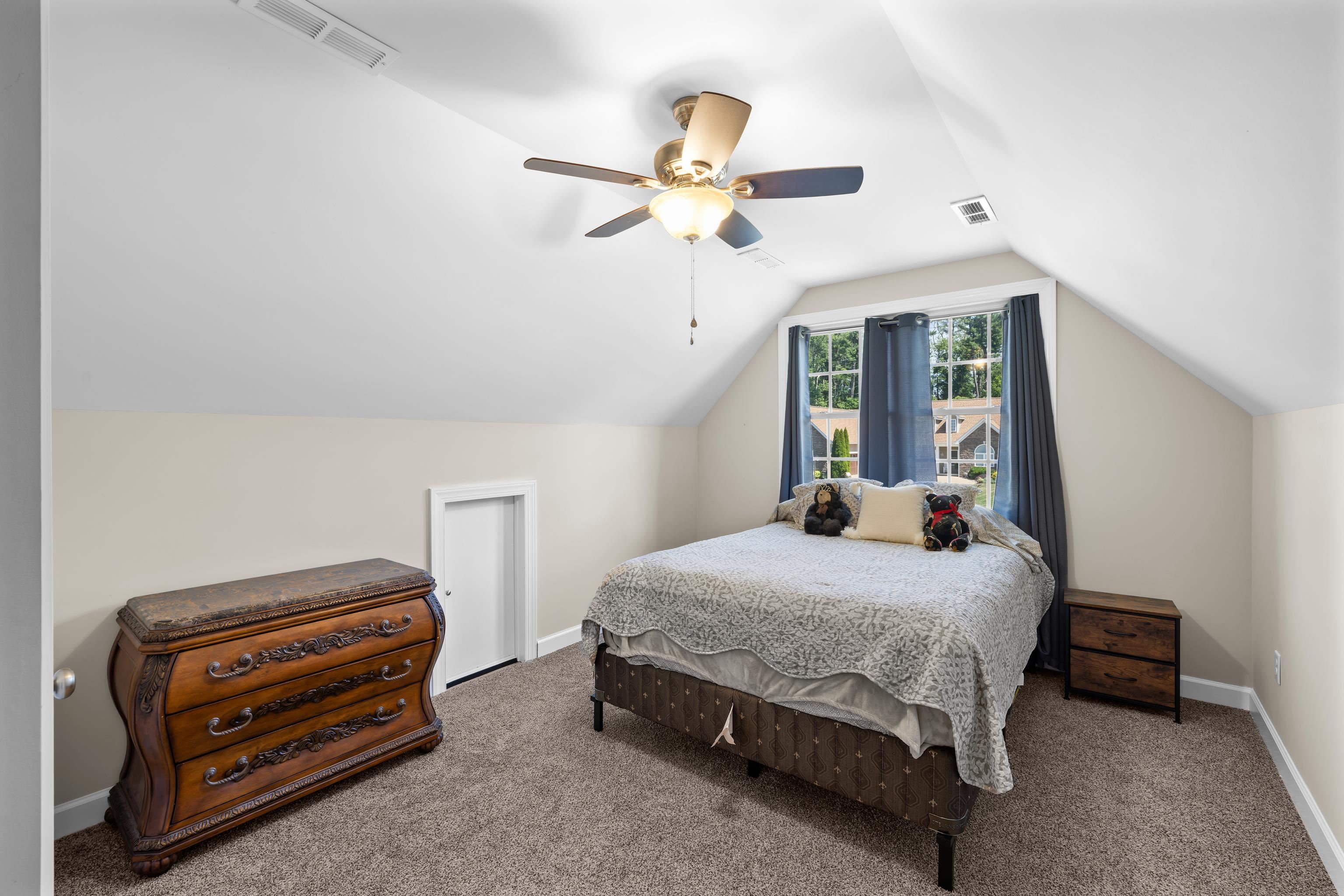 240 CLAYBROOK DR, WAYNESBORO, Virginia 22980, 3 Bedrooms Bedrooms, ,2 BathroomsBathrooms,Residential,240 CLAYBROOK DR,678607 MLS # 678607 240 CLAYBROOK DR, WAYNESBORO, Virginia 22980, 3 Bedrooms Bedrooms, ,2 BathroomsBathrooms,Residential,240 CLAYBROOK DR,678607 MLS # 678607