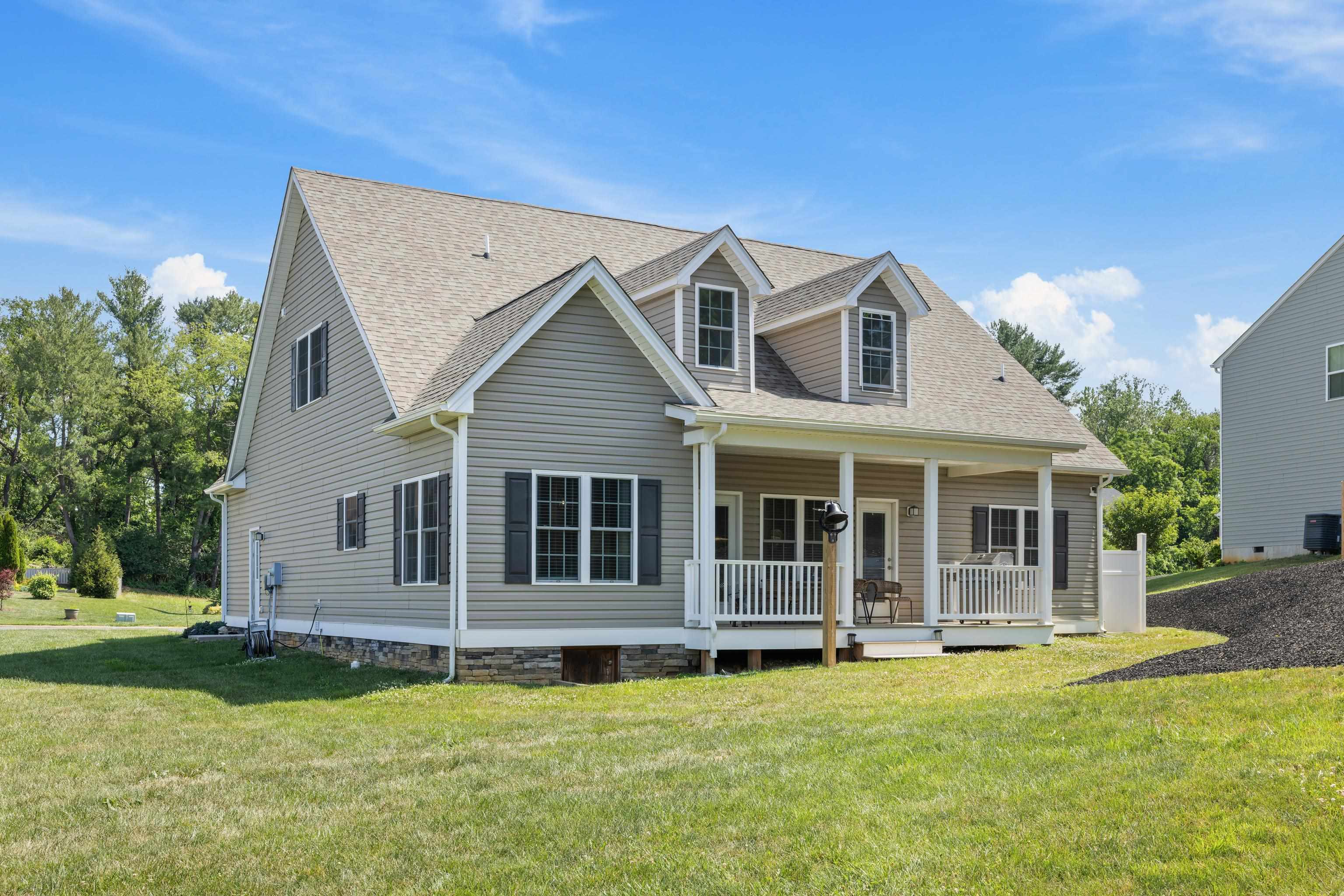 240 CLAYBROOK DR, WAYNESBORO, Virginia 22980, 3 Bedrooms Bedrooms, ,2 BathroomsBathrooms,Residential,240 CLAYBROOK DR,678607 MLS # 678607 240 CLAYBROOK DR, WAYNESBORO, Virginia 22980, 3 Bedrooms Bedrooms, ,2 BathroomsBathrooms,Residential,240 CLAYBROOK DR,678607 MLS # 678607