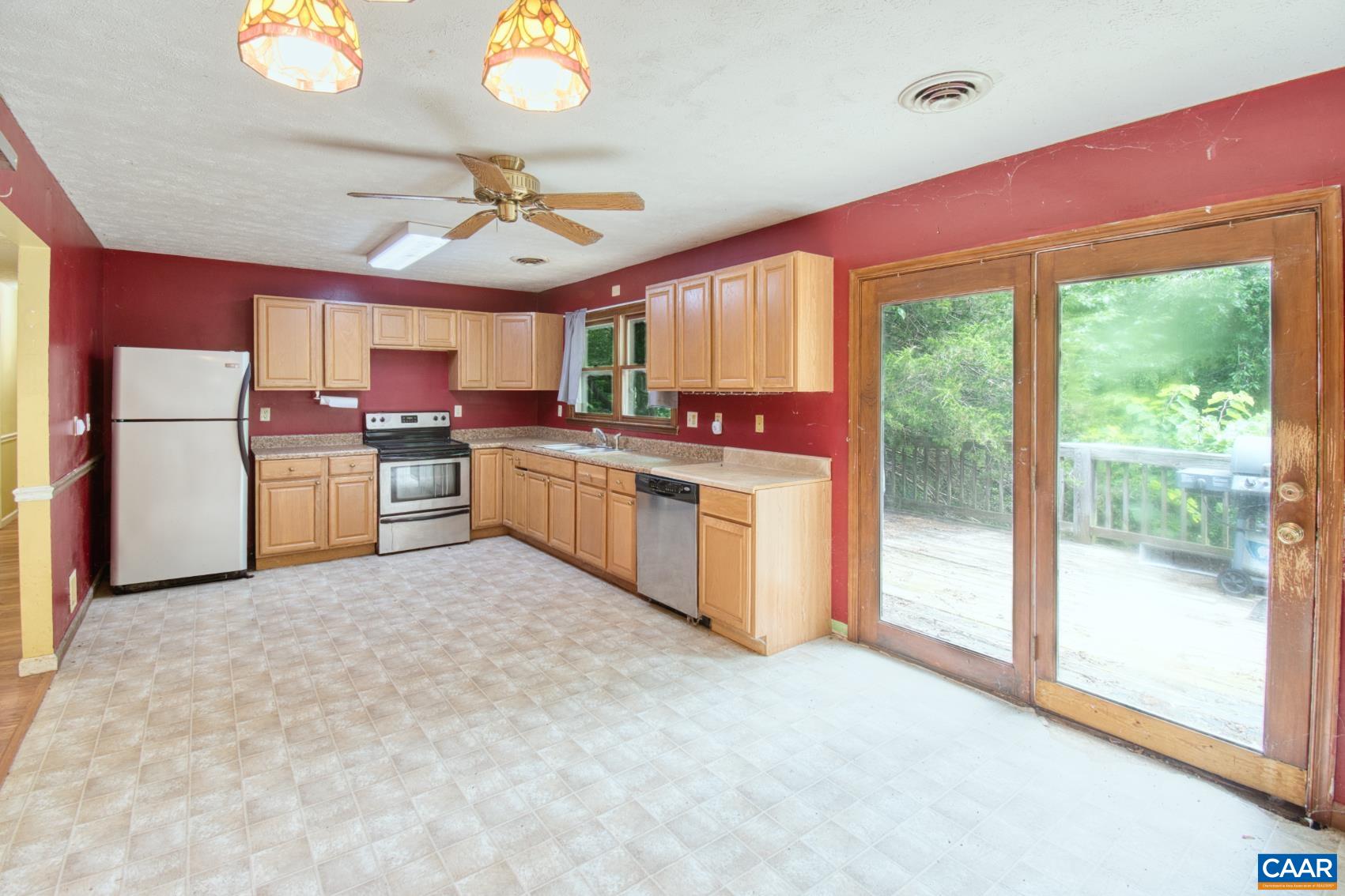 748 SNOW MOUNTAIN RD, STANARDSVILLE, Virginia 22973, 3 Bedrooms Bedrooms, ,2 BathroomsBathrooms,Residential,748 SNOW MOUNTAIN RD,678612 MLS # 678612 748 SNOW MOUNTAIN RD, STANARDSVILLE, Virginia 22973, 3 Bedrooms Bedrooms, ,2 BathroomsBathrooms,Residential,748 SNOW MOUNTAIN RD,678612 MLS # 678612