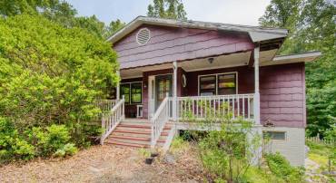 748 SNOW MOUNTAIN RD, STANARDSVILLE, Virginia 22973, 3 Bedrooms Bedrooms, ,2 BathroomsBathrooms,Residential,748 SNOW MOUNTAIN RD,678612 MLS # 678612