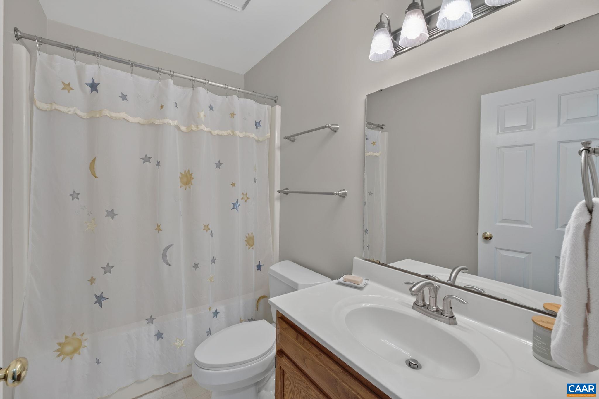1303 TIMBERBRANCH CT, CHARLOTTESVILLE, Virginia 22902, 2 Bedrooms Bedrooms, ,2 BathroomsBathrooms,Residential,1303 TIMBERBRANCH CT,678619 MLS # 678619 1303 TIMBERBRANCH CT, CHARLOTTESVILLE, Virginia 22902, 2 Bedrooms Bedrooms, ,2 BathroomsBathrooms,Residential,1303 TIMBERBRANCH CT,678619 MLS # 678619