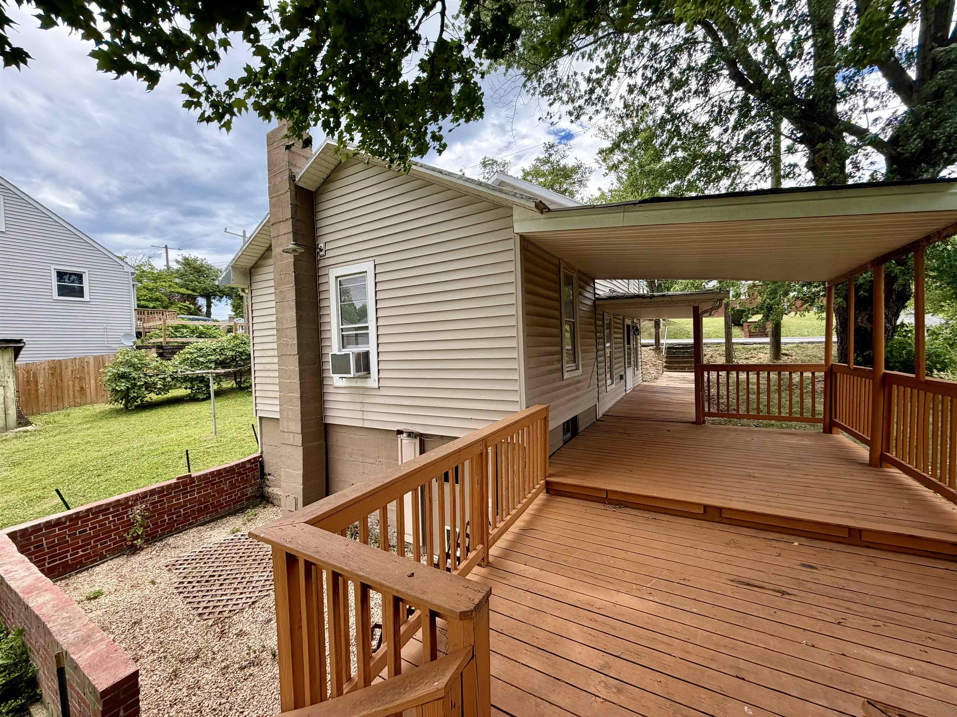 749 FLORENCE AVE, WAYNESBORO, Virginia 22980, 3 Bedrooms Bedrooms, ,1 BathroomBathrooms,Residential,749 FLORENCE AVE,678620 MLS # 678620 749 FLORENCE AVE, WAYNESBORO, Virginia 22980, 3 Bedrooms Bedrooms, ,1 BathroomBathrooms,Residential,749 FLORENCE AVE,678620 MLS # 678620