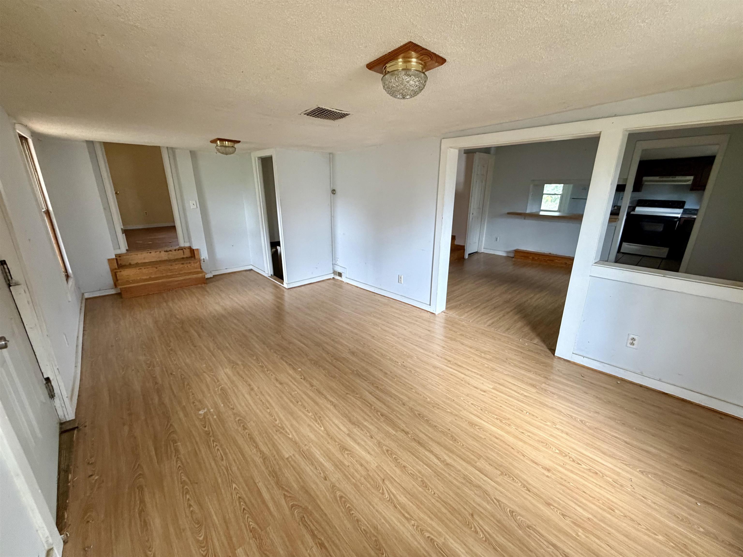 749 FLORENCE AVE, WAYNESBORO, Virginia 22980, 3 Bedrooms Bedrooms, ,1 BathroomBathrooms,Residential,749 FLORENCE AVE,678620 MLS # 678620 749 FLORENCE AVE, WAYNESBORO, Virginia 22980, 3 Bedrooms Bedrooms, ,1 BathroomBathrooms,Residential,749 FLORENCE AVE,678620 MLS # 678620