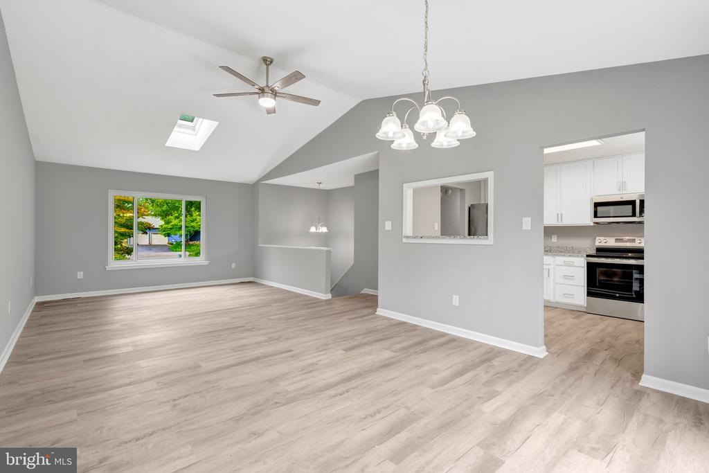 7259 TWILIGHT CT, WARRENTON, Virginia 20187, 4 Bedrooms Bedrooms, ,2 BathroomsBathrooms,Residential,7259 TWILIGHT CT,VAFQ2021574 MLS # VAFQ2021574 7259 TWILIGHT CT, WARRENTON, Virginia 20187, 4 Bedrooms Bedrooms, ,2 BathroomsBathrooms,Residential,7259 TWILIGHT CT,VAFQ2021574 MLS # VAFQ2021574