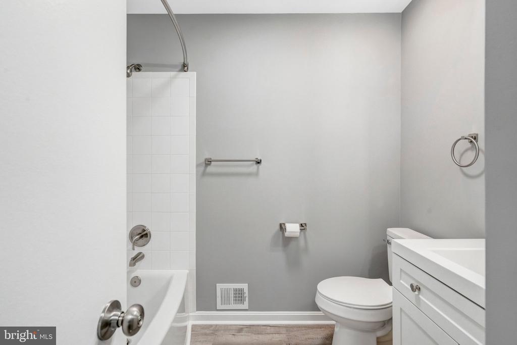 7259 TWILIGHT CT, WARRENTON, Virginia 20187, 4 Bedrooms Bedrooms, ,2 BathroomsBathrooms,Residential,7259 TWILIGHT CT,VAFQ2021574 MLS # VAFQ2021574 7259 TWILIGHT CT, WARRENTON, Virginia 20187, 4 Bedrooms Bedrooms, ,2 BathroomsBathrooms,Residential,7259 TWILIGHT CT,VAFQ2021574 MLS # VAFQ2021574