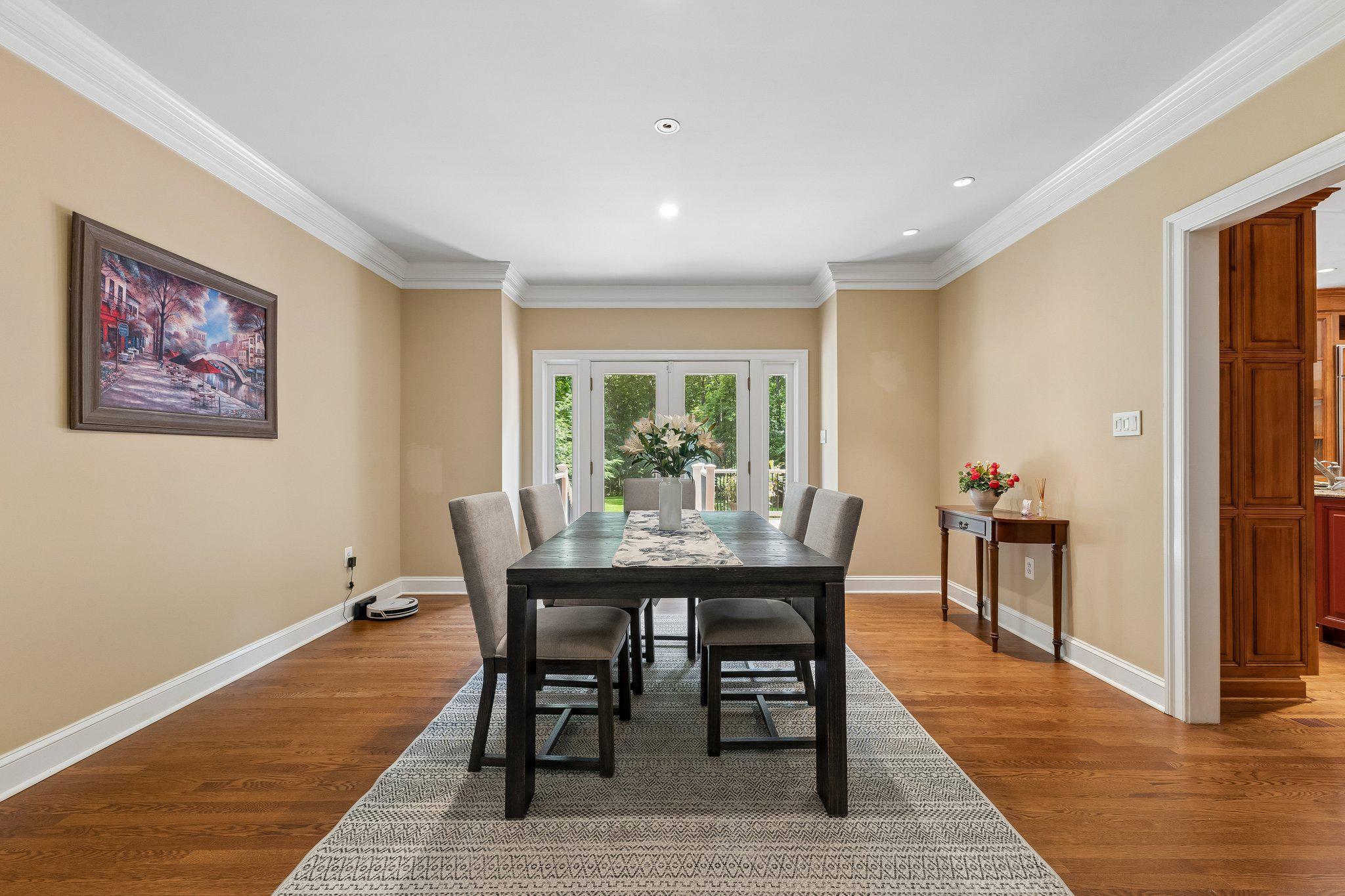 5843 OLD DOMINION CT, WARRENTON, Virginia 20187, 4 Bedrooms Bedrooms, ,5 BathroomsBathrooms,Residential,5843 OLD DOMINION CT,VAFQ2022210 MLS # VAFQ2022210