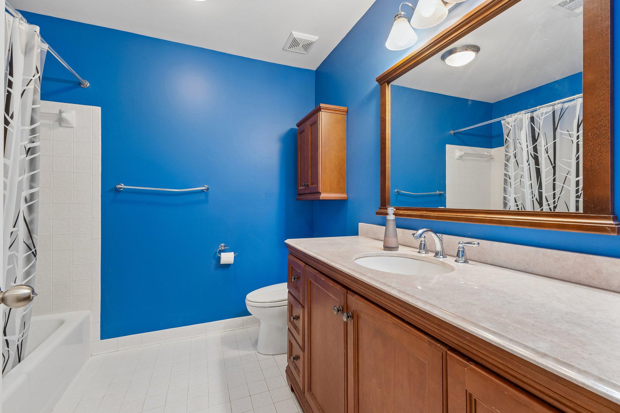5843 OLD DOMINION CT, WARRENTON, Virginia 20187, 4 Bedrooms Bedrooms, ,5 BathroomsBathrooms,Residential,5843 OLD DOMINION CT,VAFQ2022210 MLS # VAFQ2022210