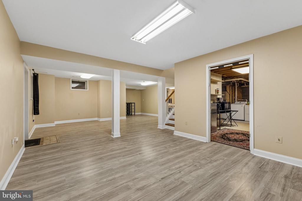 5843 OLD DOMINION CT, WARRENTON, Virginia 20187, 4 Bedrooms Bedrooms, ,5 BathroomsBathrooms,Residential,5843 OLD DOMINION CT,VAFQ2022210 MLS # VAFQ2022210