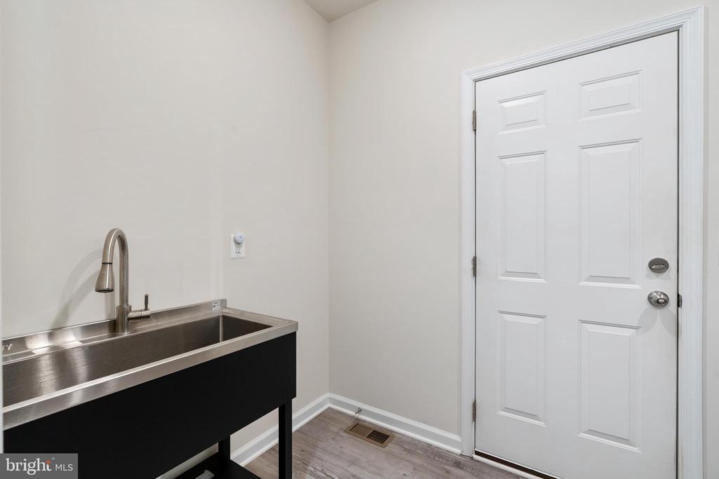 11504 KINCAID CT, FREDERICKSBURG, Virginia 22407, 3 Bedrooms Bedrooms, ,3 BathroomsBathrooms,Residential,11504 KINCAID CT,VASP2042606 MLS # VASP2042606 11504 KINCAID CT, FREDERICKSBURG, Virginia 22407, 3 Bedrooms Bedrooms, ,3 BathroomsBathrooms,Residential,11504 KINCAID CT,VASP2042606 MLS # VASP2042606