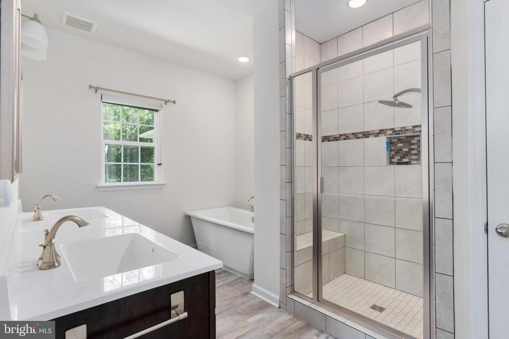 11504 KINCAID CT, FREDERICKSBURG, Virginia 22407, 3 Bedrooms Bedrooms, ,3 BathroomsBathrooms,Residential,11504 KINCAID CT,VASP2042606 MLS # VASP2042606 11504 KINCAID CT, FREDERICKSBURG, Virginia 22407, 3 Bedrooms Bedrooms, ,3 BathroomsBathrooms,Residential,11504 KINCAID CT,VASP2042606 MLS # VASP2042606