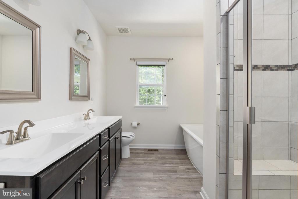 11504 KINCAID CT, FREDERICKSBURG, Virginia 22407, 3 Bedrooms Bedrooms, ,3 BathroomsBathrooms,Residential,11504 KINCAID CT,VASP2042606 MLS # VASP2042606 11504 KINCAID CT, FREDERICKSBURG, Virginia 22407, 3 Bedrooms Bedrooms, ,3 BathroomsBathrooms,Residential,11504 KINCAID CT,VASP2042606 MLS # VASP2042606