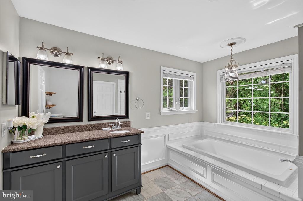 6200 N DANFORD ST, FREDERICKSBURG, Virginia 22407, 5 Bedrooms Bedrooms, ,3 BathroomsBathrooms,Residential,6200 N DANFORD ST,VASP2042724 MLS # VASP2042724 6200 N DANFORD ST, FREDERICKSBURG, Virginia 22407, 5 Bedrooms Bedrooms, ,3 BathroomsBathrooms,Residential,6200 N DANFORD ST,VASP2042724 MLS # VASP2042724