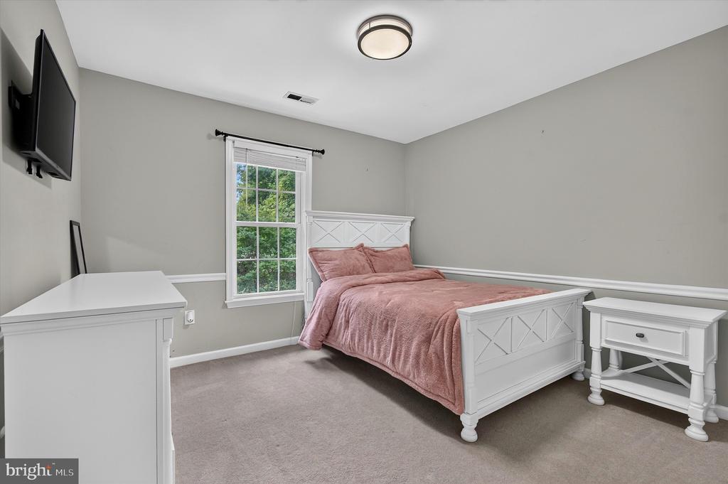 6200 N DANFORD ST, FREDERICKSBURG, Virginia 22407, 5 Bedrooms Bedrooms, ,3 BathroomsBathrooms,Residential,6200 N DANFORD ST,VASP2042724 MLS # VASP2042724 6200 N DANFORD ST, FREDERICKSBURG, Virginia 22407, 5 Bedrooms Bedrooms, ,3 BathroomsBathrooms,Residential,6200 N DANFORD ST,VASP2042724 MLS # VASP2042724