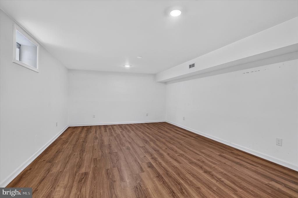6200 N DANFORD ST, FREDERICKSBURG, Virginia 22407, 5 Bedrooms Bedrooms, ,3 BathroomsBathrooms,Residential,6200 N DANFORD ST,VASP2042724 MLS # VASP2042724 6200 N DANFORD ST, FREDERICKSBURG, Virginia 22407, 5 Bedrooms Bedrooms, ,3 BathroomsBathrooms,Residential,6200 N DANFORD ST,VASP2042724 MLS # VASP2042724