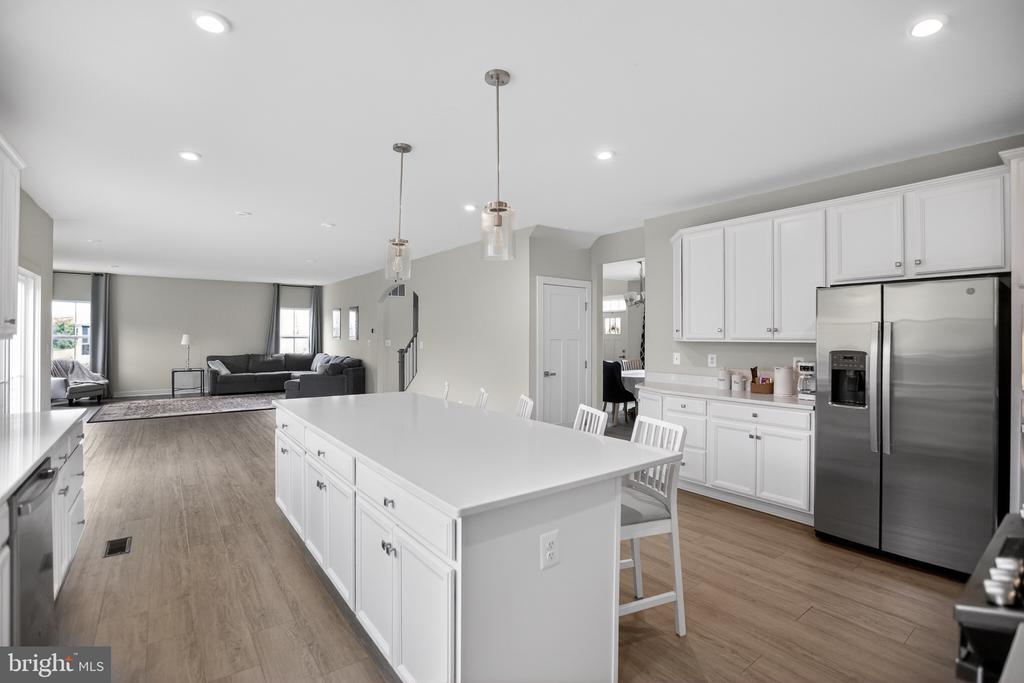 7979 INTERNATIONAL DR, WARRENTON, Virginia 20187, 4 Bedrooms Bedrooms, ,3 BathroomsBathrooms,Residential,7979 INTERNATIONAL DR,VAFQ2022122 MLS # VAFQ2022122 7979 INTERNATIONAL DR, WARRENTON, Virginia 20187, 4 Bedrooms Bedrooms, ,3 BathroomsBathrooms,Residential,7979 INTERNATIONAL DR,VAFQ2022122 MLS # VAFQ2022122