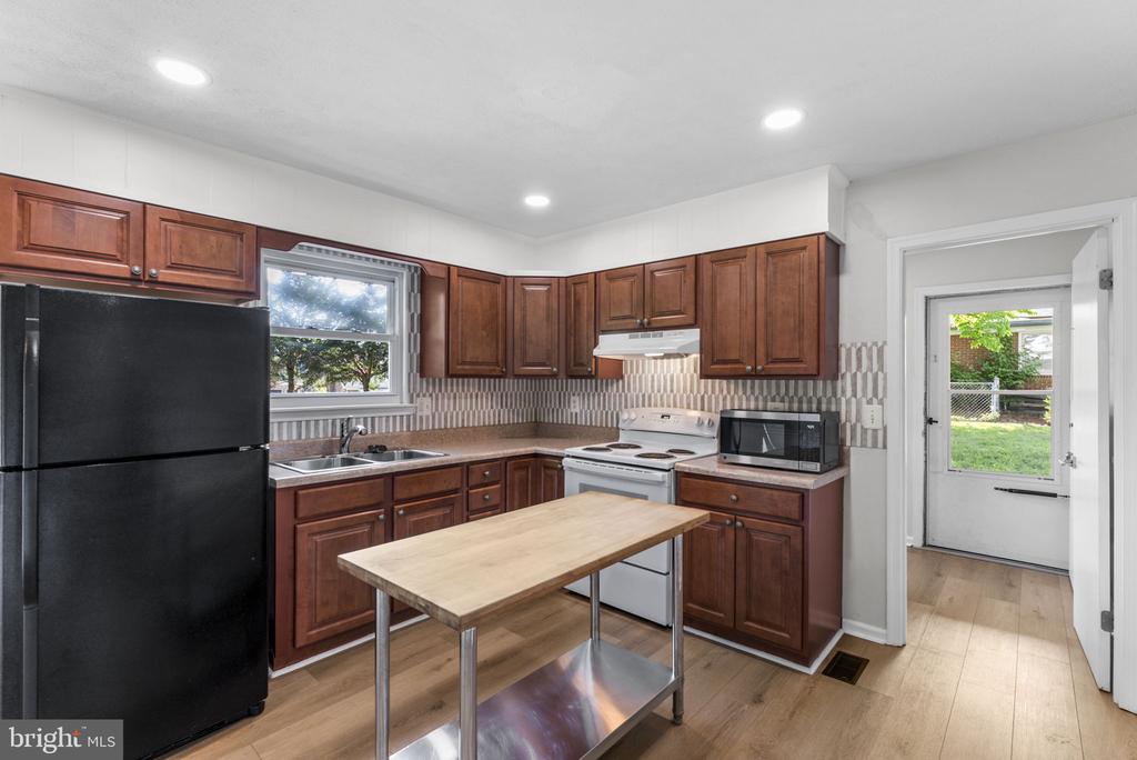 360 ELIZABETH ST, CULPEPER, Virginia 22701, 3 Bedrooms Bedrooms, ,1 BathroomBathrooms,Residential,360 ELIZABETH ST,VACU2013816 MLS # VACU2013816