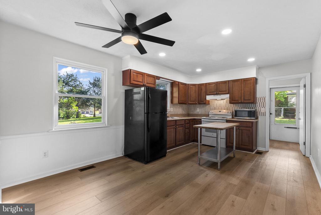 360 ELIZABETH ST, CULPEPER, Virginia 22701, 3 Bedrooms Bedrooms, ,1 BathroomBathrooms,Residential,360 ELIZABETH ST,VACU2013816 MLS # VACU2013816