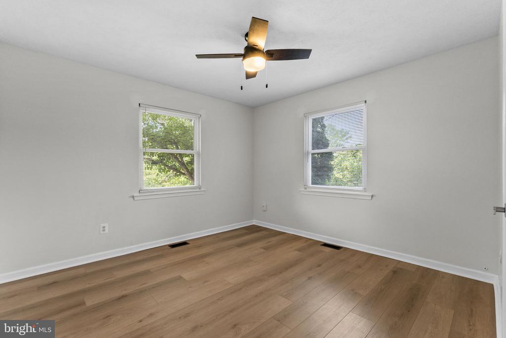 360 ELIZABETH ST, CULPEPER, Virginia 22701, 3 Bedrooms Bedrooms, ,1 BathroomBathrooms,Residential,360 ELIZABETH ST,VACU2013816 MLS # VACU2013816