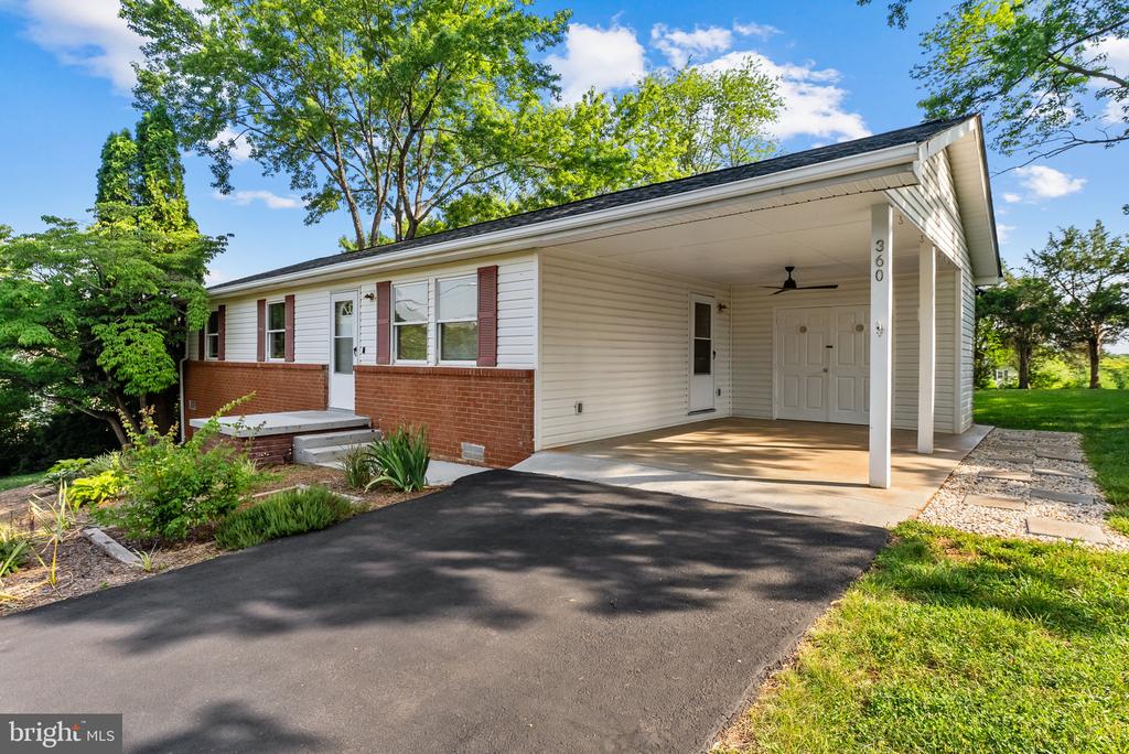 360 ELIZABETH ST, CULPEPER, Virginia 22701, 3 Bedrooms Bedrooms, ,1 BathroomBathrooms,Residential,360 ELIZABETH ST,VACU2013816 MLS # VACU2013816