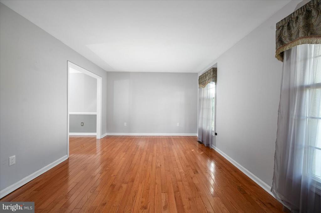 10624 HEATHER GREENS CIR, SPOTSYLVANIA, Virginia 22553, 3 Bedrooms Bedrooms, ,2 BathroomsBathrooms,Residential,10624 HEATHER GREENS CIR,VASP2042854 MLS # VASP2042854 10624 HEATHER GREENS CIR, SPOTSYLVANIA, Virginia 22553, 3 Bedrooms Bedrooms, ,2 BathroomsBathrooms,Residential,10624 HEATHER GREENS CIR,VASP2042854 MLS # VASP2042854