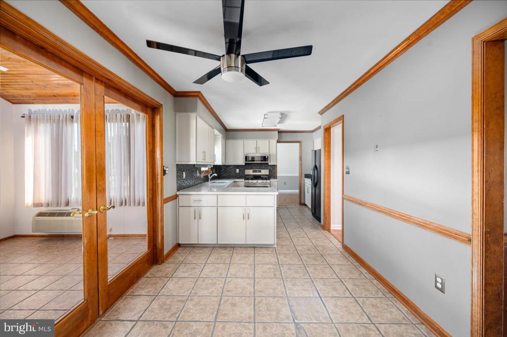 10624 HEATHER GREENS CIR, SPOTSYLVANIA, Virginia 22553, 3 Bedrooms Bedrooms, ,2 BathroomsBathrooms,Residential,10624 HEATHER GREENS CIR,VASP2042854 MLS # VASP2042854 10624 HEATHER GREENS CIR, SPOTSYLVANIA, Virginia 22553, 3 Bedrooms Bedrooms, ,2 BathroomsBathrooms,Residential,10624 HEATHER GREENS CIR,VASP2042854 MLS # VASP2042854