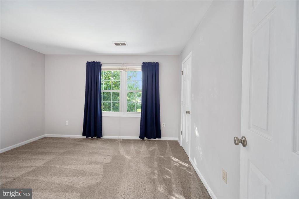 10624 HEATHER GREENS CIR, SPOTSYLVANIA, Virginia 22553, 3 Bedrooms Bedrooms, ,2 BathroomsBathrooms,Residential,10624 HEATHER GREENS CIR,VASP2042854 MLS # VASP2042854 10624 HEATHER GREENS CIR, SPOTSYLVANIA, Virginia 22553, 3 Bedrooms Bedrooms, ,2 BathroomsBathrooms,Residential,10624 HEATHER GREENS CIR,VASP2042854 MLS # VASP2042854