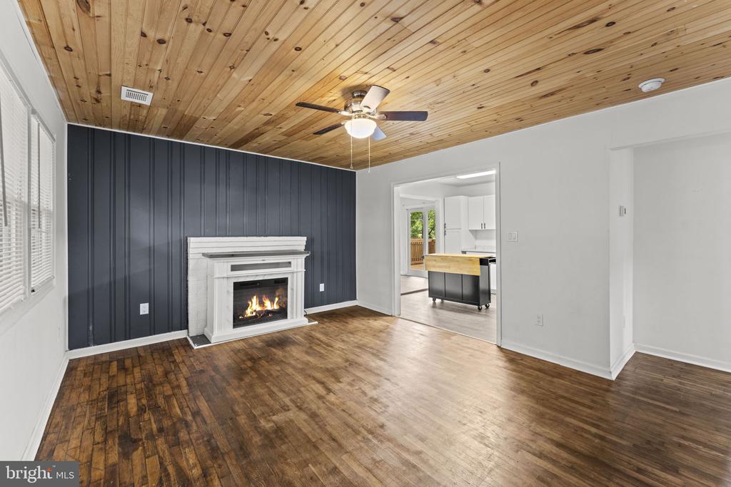 13166 RIXEYVILLE RD, CULPEPER, Virginia 22701, 3 Bedrooms Bedrooms, ,1 BathroomBathrooms,Residential,13166 RIXEYVILLE RD,VACU2014050 MLS # VACU2014050 13166 RIXEYVILLE RD, CULPEPER, Virginia 22701, 3 Bedrooms Bedrooms, ,1 BathroomBathrooms,Residential,13166 RIXEYVILLE RD,VACU2014050 MLS # VACU2014050