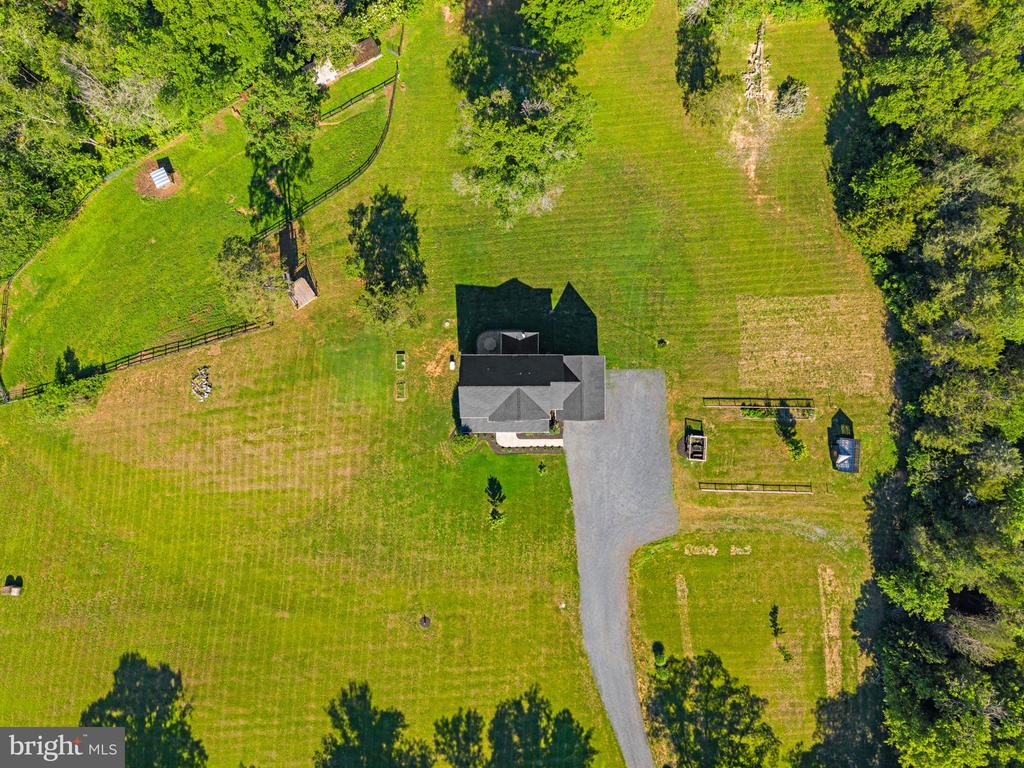 11192 RIXEYVILLE RD, CULPEPER, Virginia 22701, 4 Bedrooms Bedrooms, ,2 BathroomsBathrooms,Residential,11192 RIXEYVILLE RD,VACU2014068 MLS # VACU2014068 11192 RIXEYVILLE RD, CULPEPER, Virginia 22701, 4 Bedrooms Bedrooms, ,2 BathroomsBathrooms,Residential,11192 RIXEYVILLE RD,VACU2014068 MLS # VACU2014068